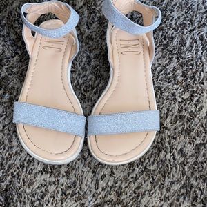 Kids sandals